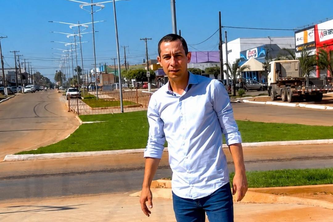Prefeito Edemilson Marino acompanha evolução das obras de revitalização da área central de Nova Monte Verde